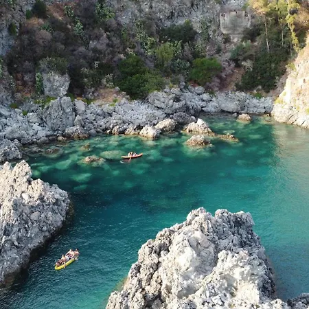 Feriehus Casa - La Baia Incantata Caminia